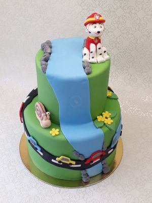 Mesehős torta