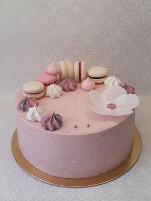 Macaronos körbekent torta