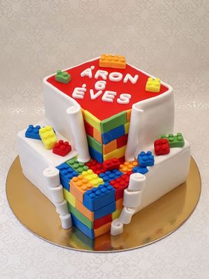 Építőkockás torta