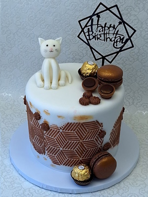 Cicás dekor torta