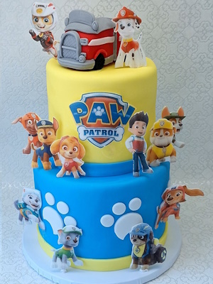 Mesehős torta