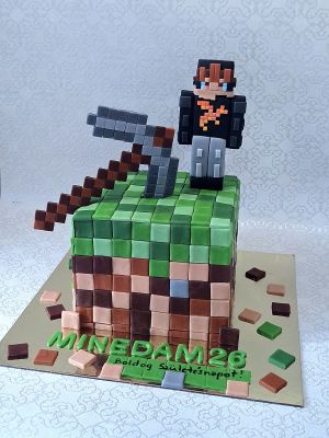 Gamer torta karakterrel