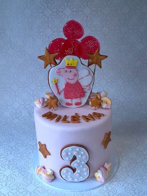 Mesefigurás torta