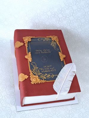 Könyv torta