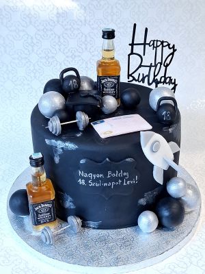Súlyzós whiskey torta