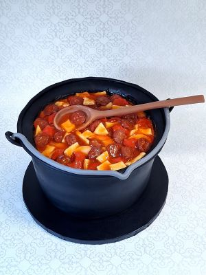 Bográcsos paprikás krumpli torta