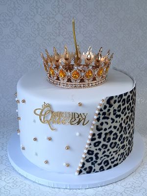 Koronás torta