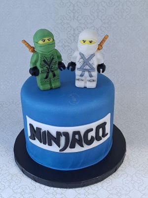 Ninja hős torta