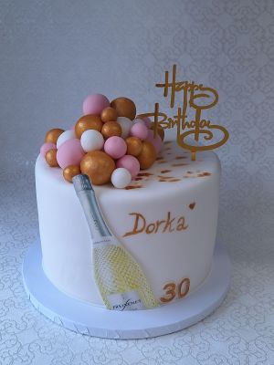 Pezsgős dekor torta